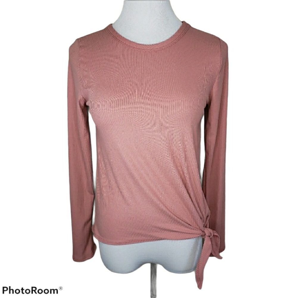 Olivia Rae Long Sleeve Side Tie Top Size Medium Dusty Rose Color NWT